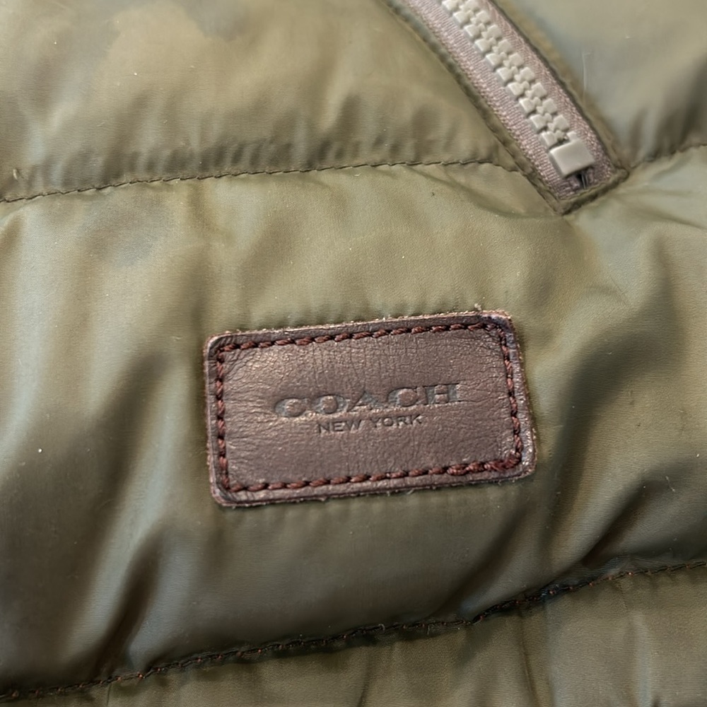 Coach Packable Reversible Lightweight Down Jacket… - image 6